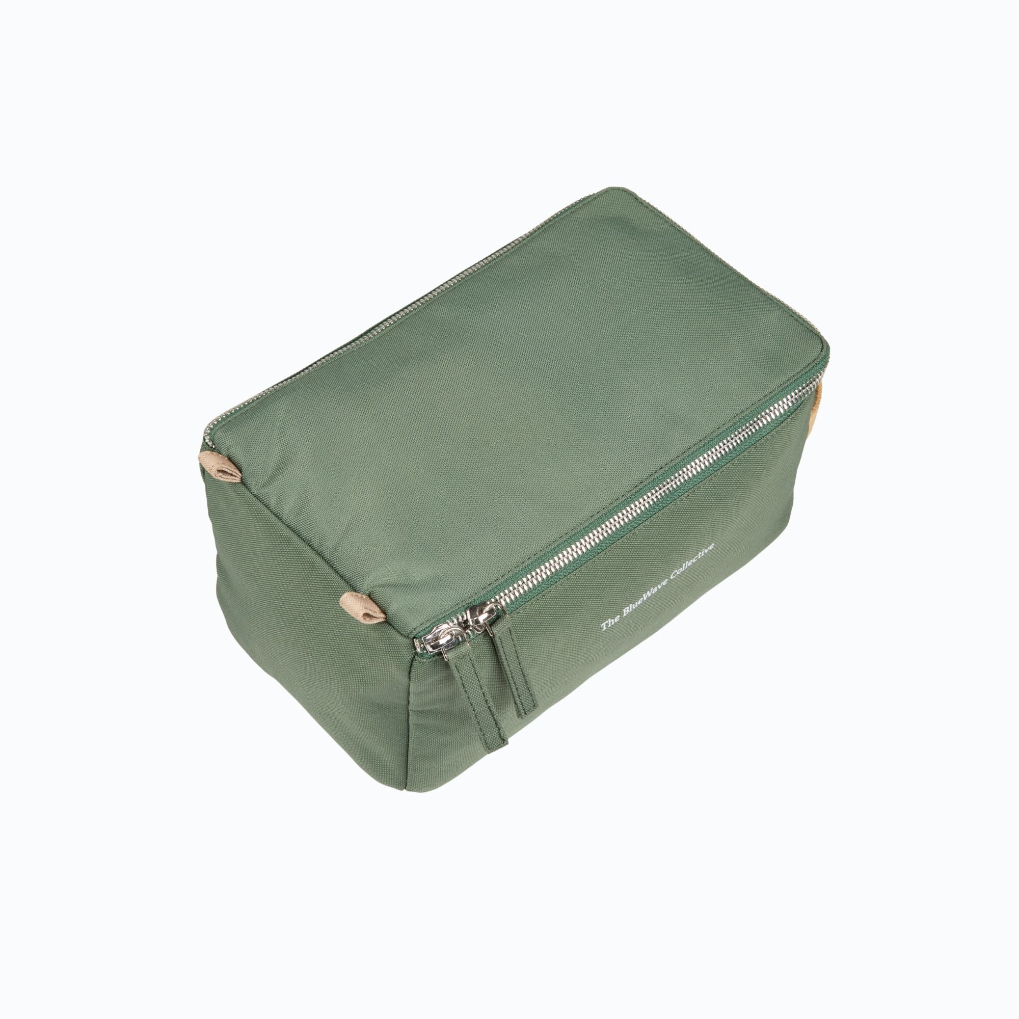 Re.8 Cycle | Sand Toiletry Bag Green