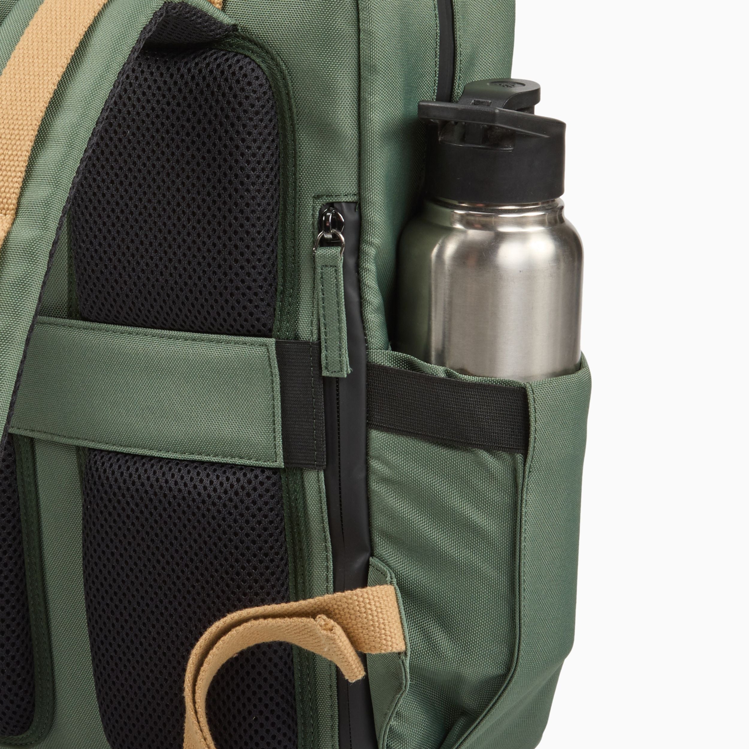 Re.33 Coral Backpack – Olive