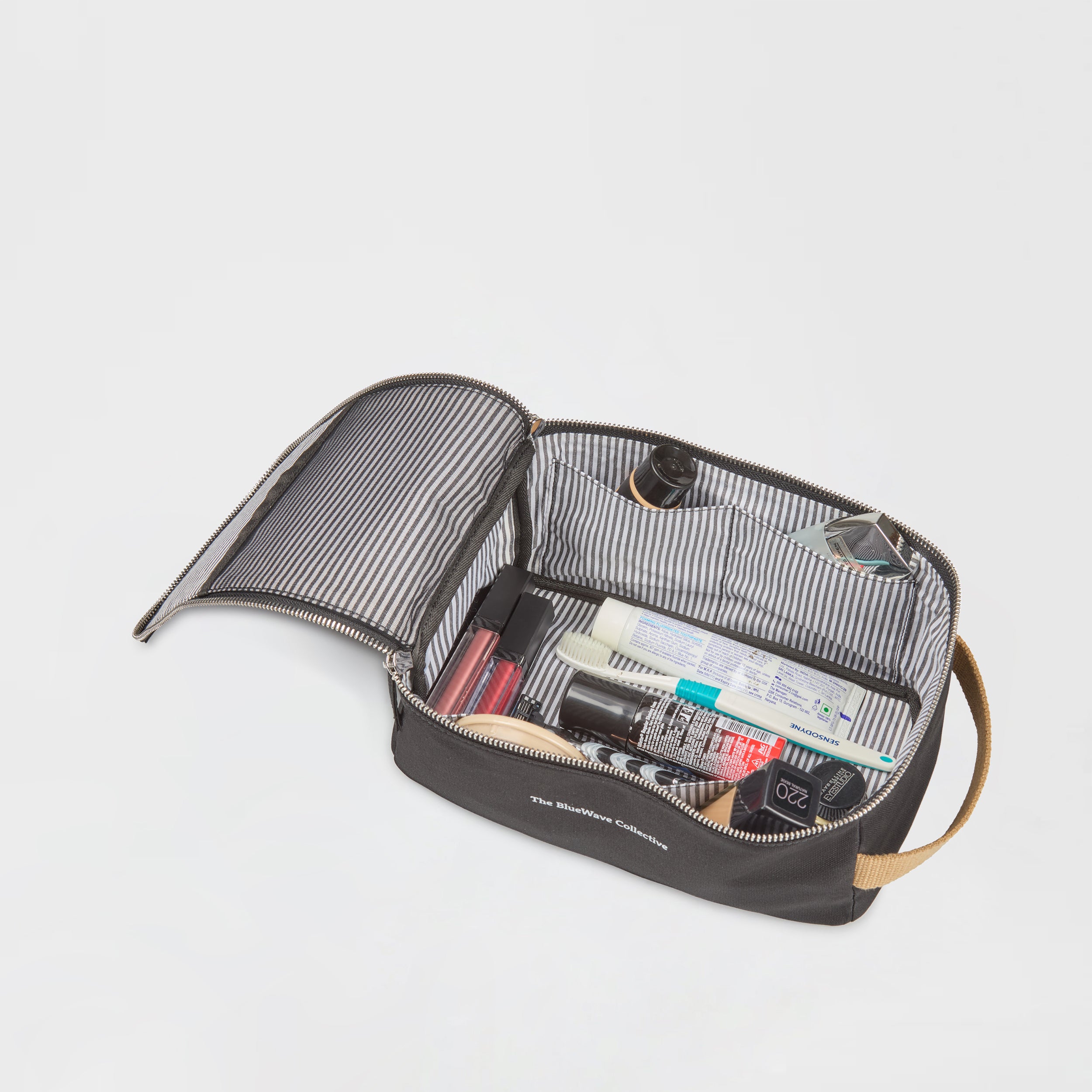Re.8 Sand Toiletry Bag - Midnight