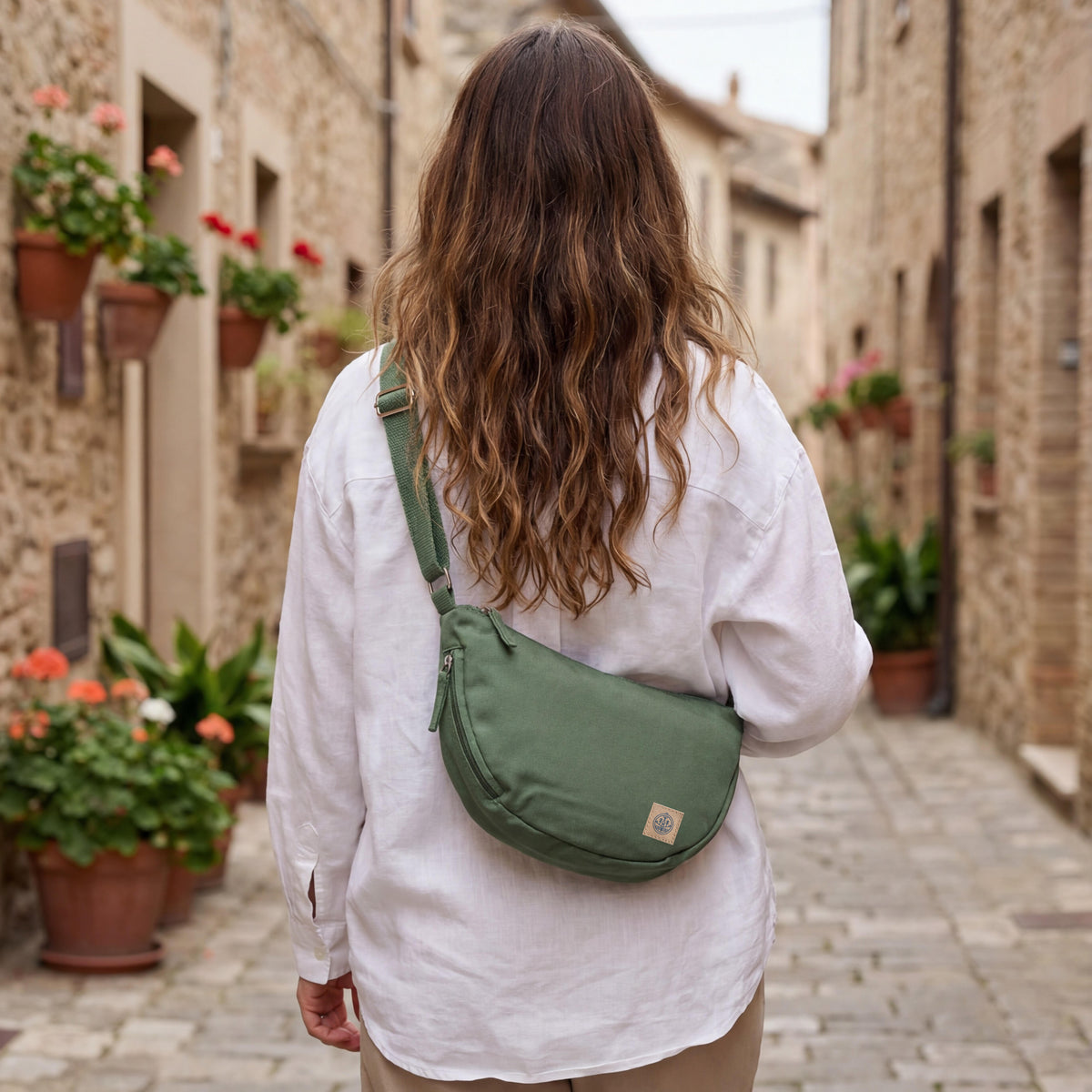 Re.7 Crossbody – Olive