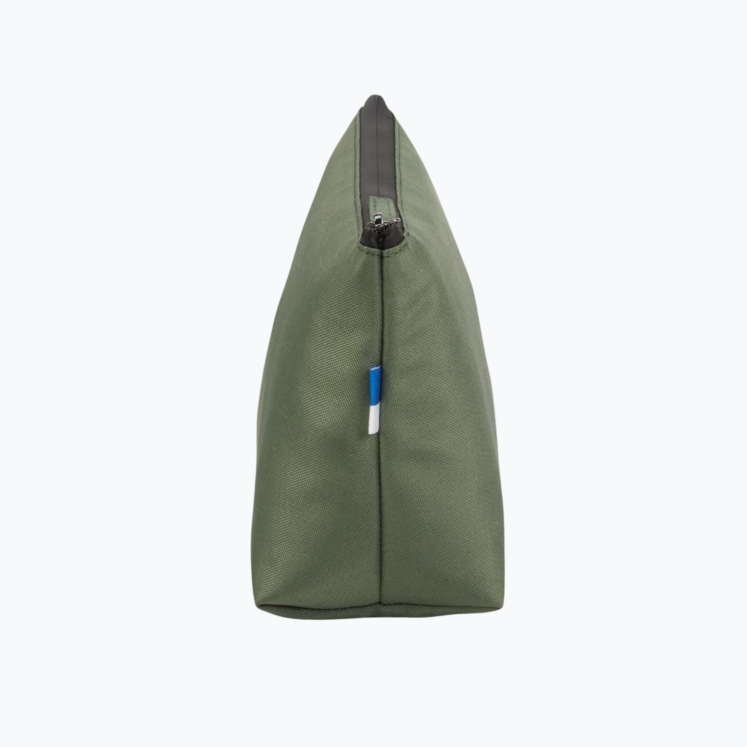 RE.6 Cycle | Toiletry Bag Green