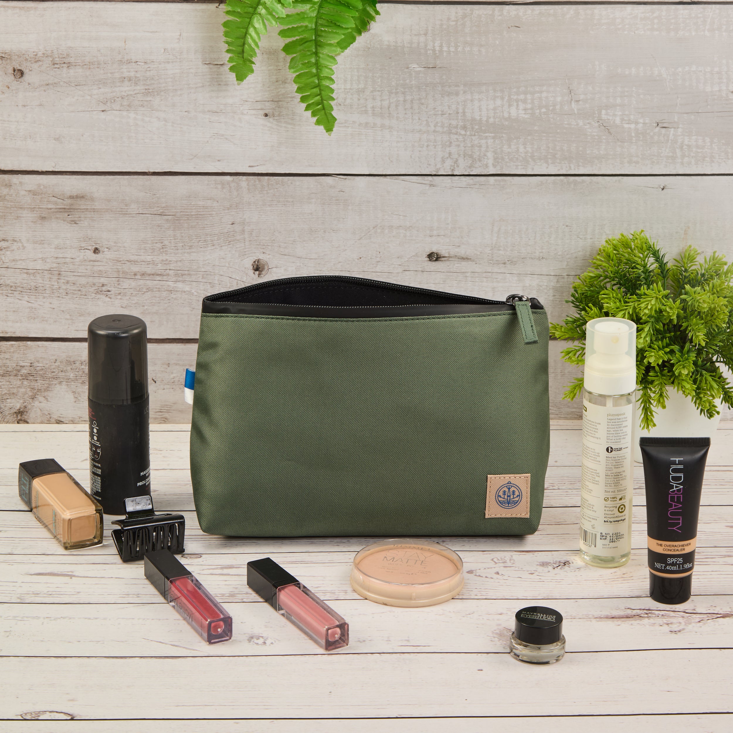 RE.6 Cycle | Toiletry Bag Green