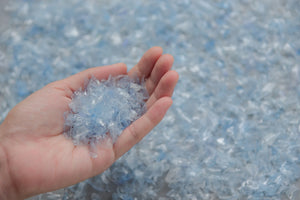 plastic_into_polyester.webp__PID:646a5a21-f50b-4a2e-a172-170028f0a51e